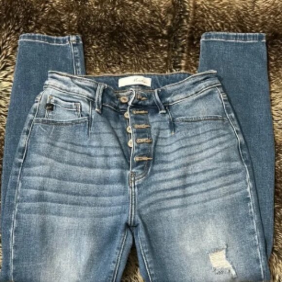 Kancan Women’s Light Wash Destroyed Skinny Jeans - Picture 1 of 6
